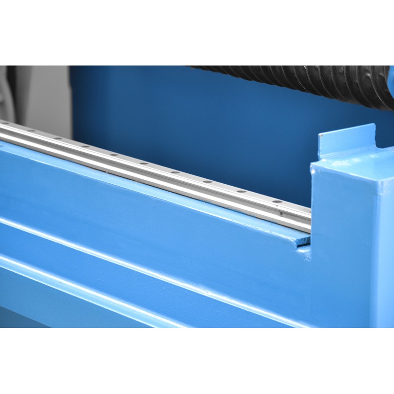 CORMAK - Przecinarka pionowa do metalu CORMAK V-45/45/200
