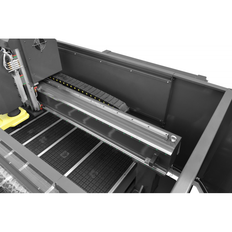 Fresadora CNC CORMAK C2030 IND (2000 x 3000) + mesa híbrida