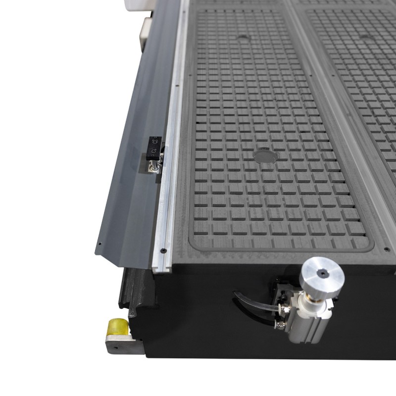 Fresadora CNC B2131 ATC (2100 x 3200) con cambio automático de herramientas