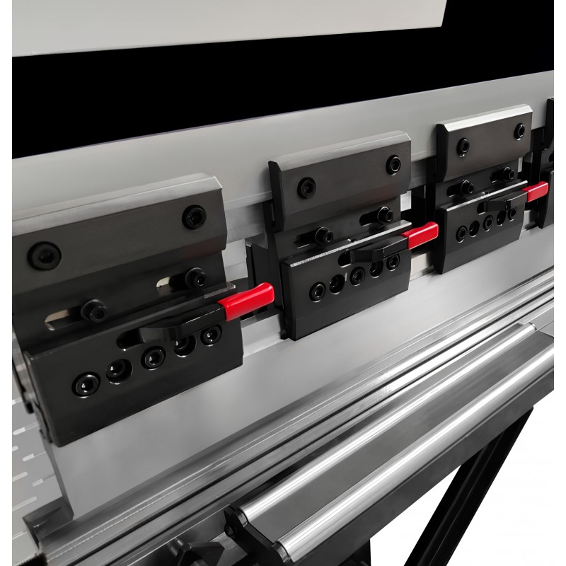 Plegadora hidráulica CORMAK CNC SERVO EURO PB 125x4000