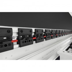 Prensa plegadora hidráulica CORMAK 40×2000 DA-53TX | Fabricante CORMAK