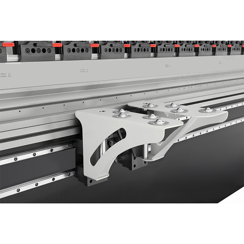Prensa plegadora hidráulica CORMAK 40×2000 DA-53TX | Fabricante CORMAK