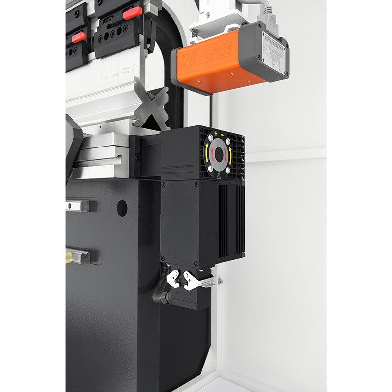 Prensa plegadora hidráulica CORMAK 40×2000 DA-53TX | Fabricante CORMAK