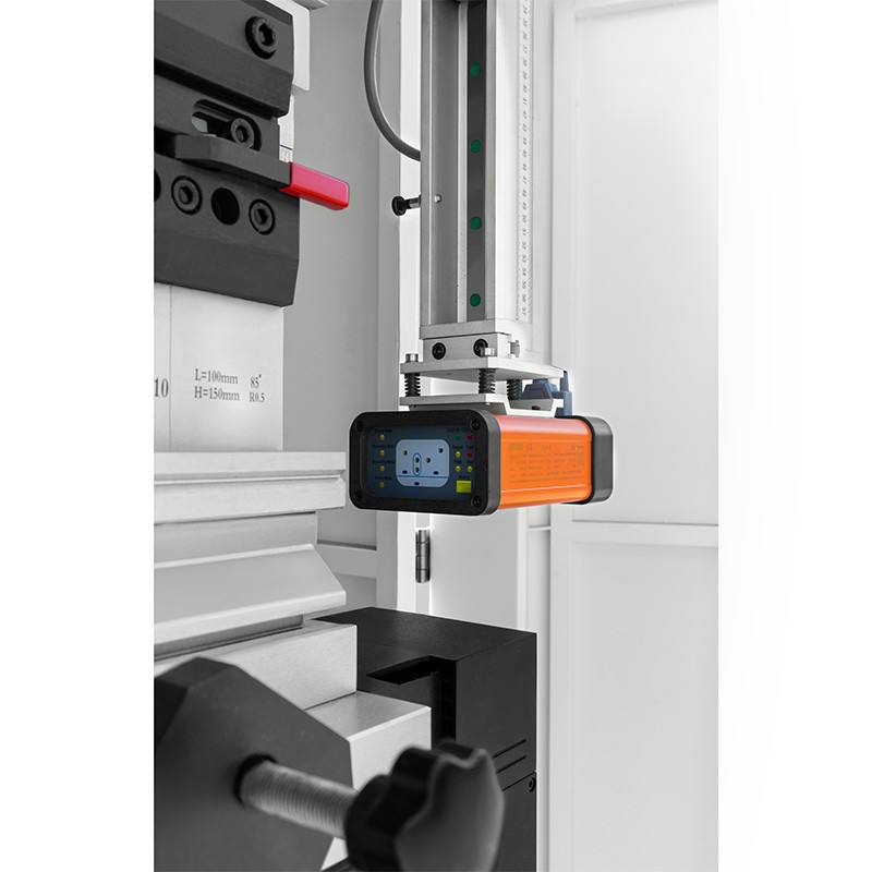 Plegadora hidráulica CORMAK CNC SERVO ELITE 160×2500 DA-58T