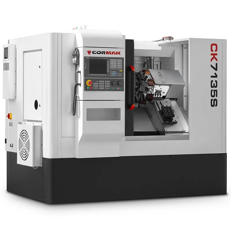 TORNO CNC CORMAK 350x350 CON MANDRIL HIDRÁULICO DE 12 HERRAMIENTAS Y CONTROL SIEMENS SINUMERIK 808D