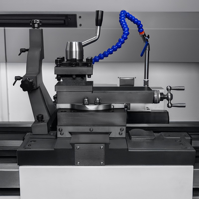 Torno convencional con control numérico EASY 500x1500 NC