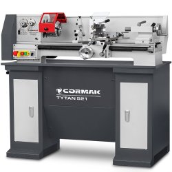 Torno universal convencional CORMAK TYTAN 210x520 230V + juego de herramientas de torneado + base