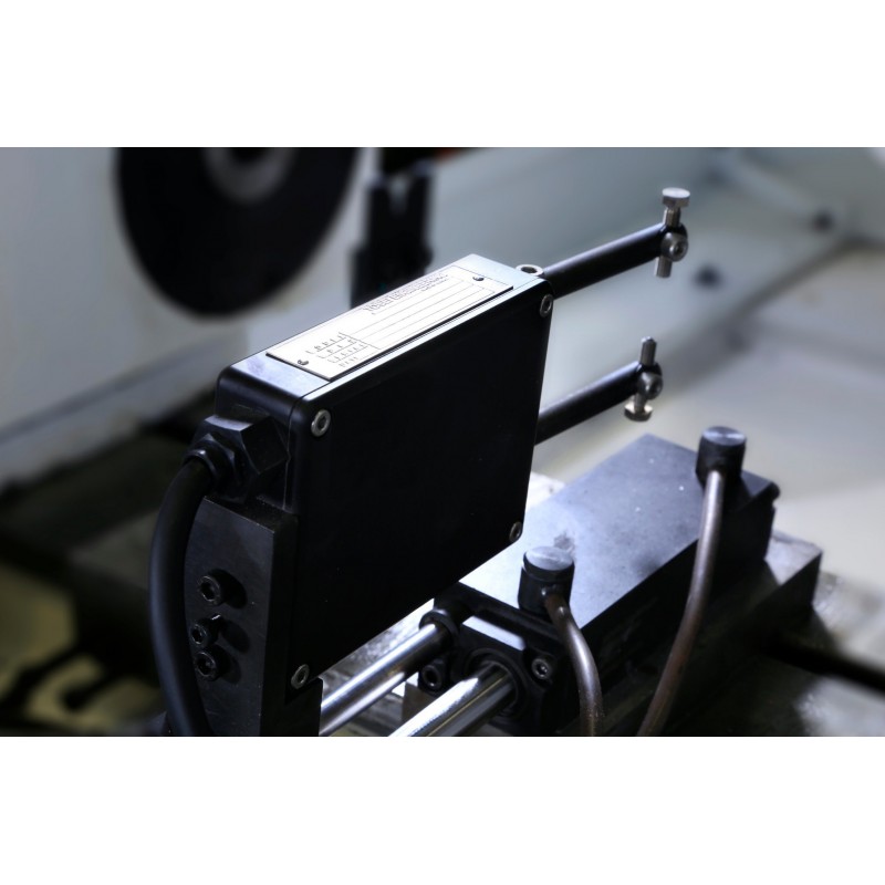 CORMAK- Szlifierka CNC MSC750 do wałków