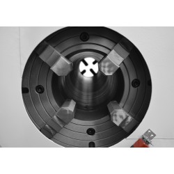 Torno para tubos CORMAK T-TURN 225 630 x 1300