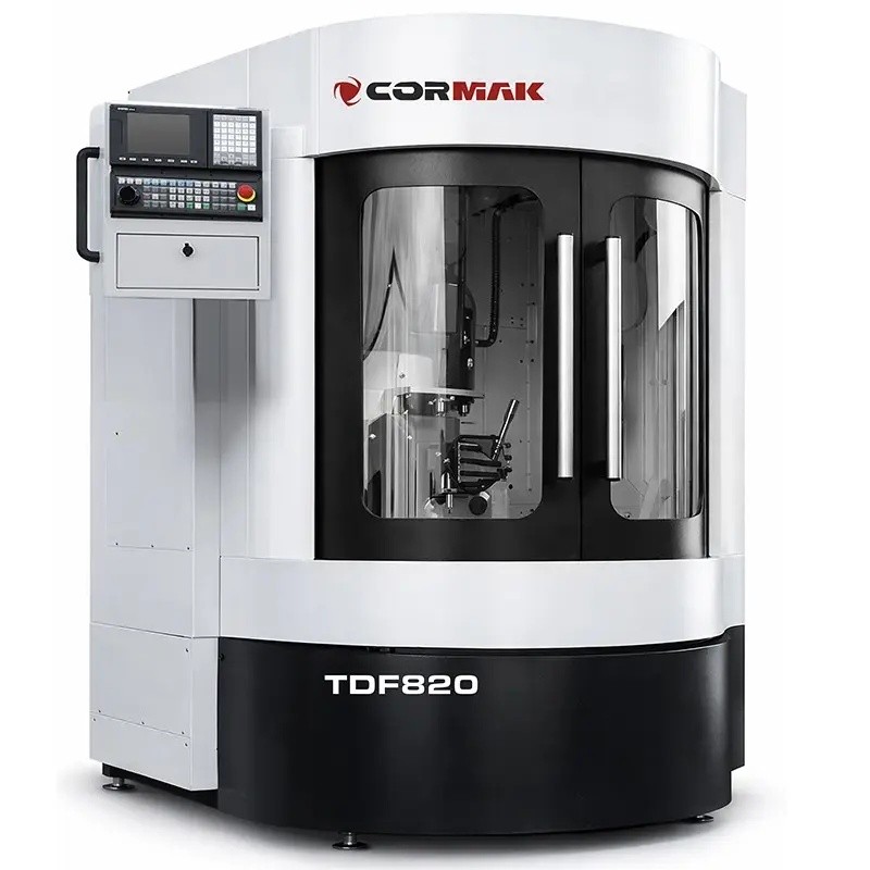Torneado y restauración de llantas con máquinas CNC